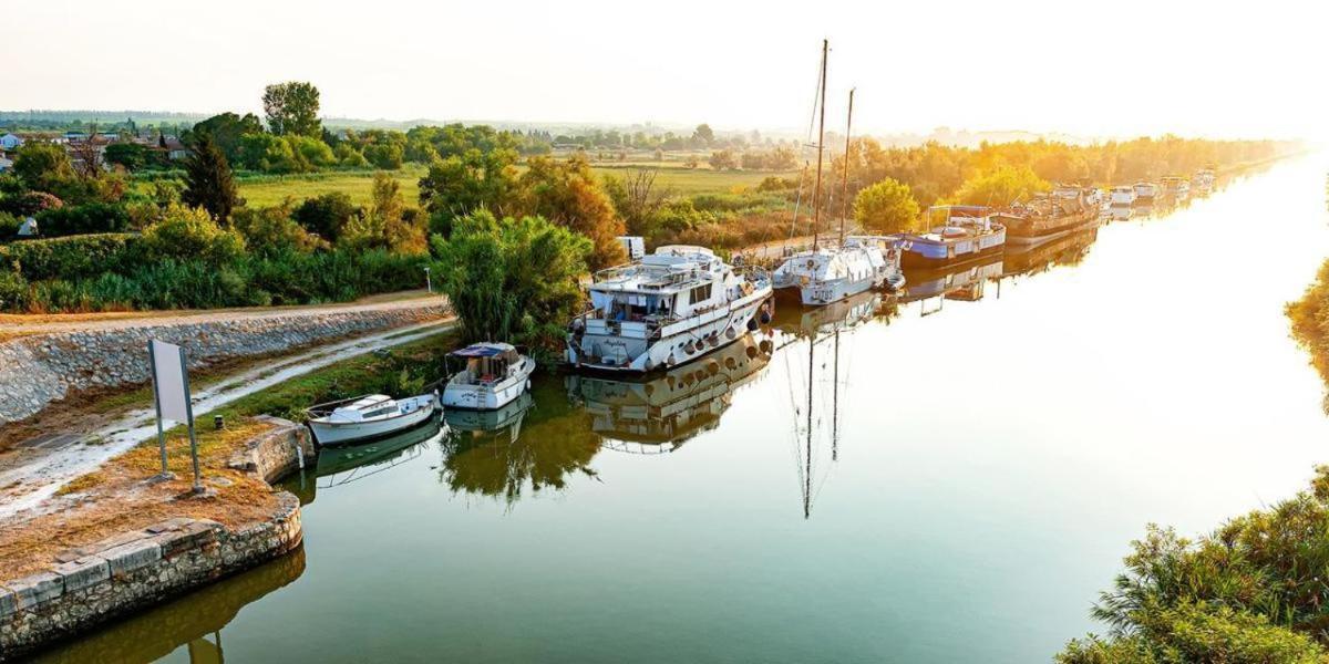 Sejour Unique Sur Un Bateau "Marius" Otel Vauvert Dış mekan fotoğraf