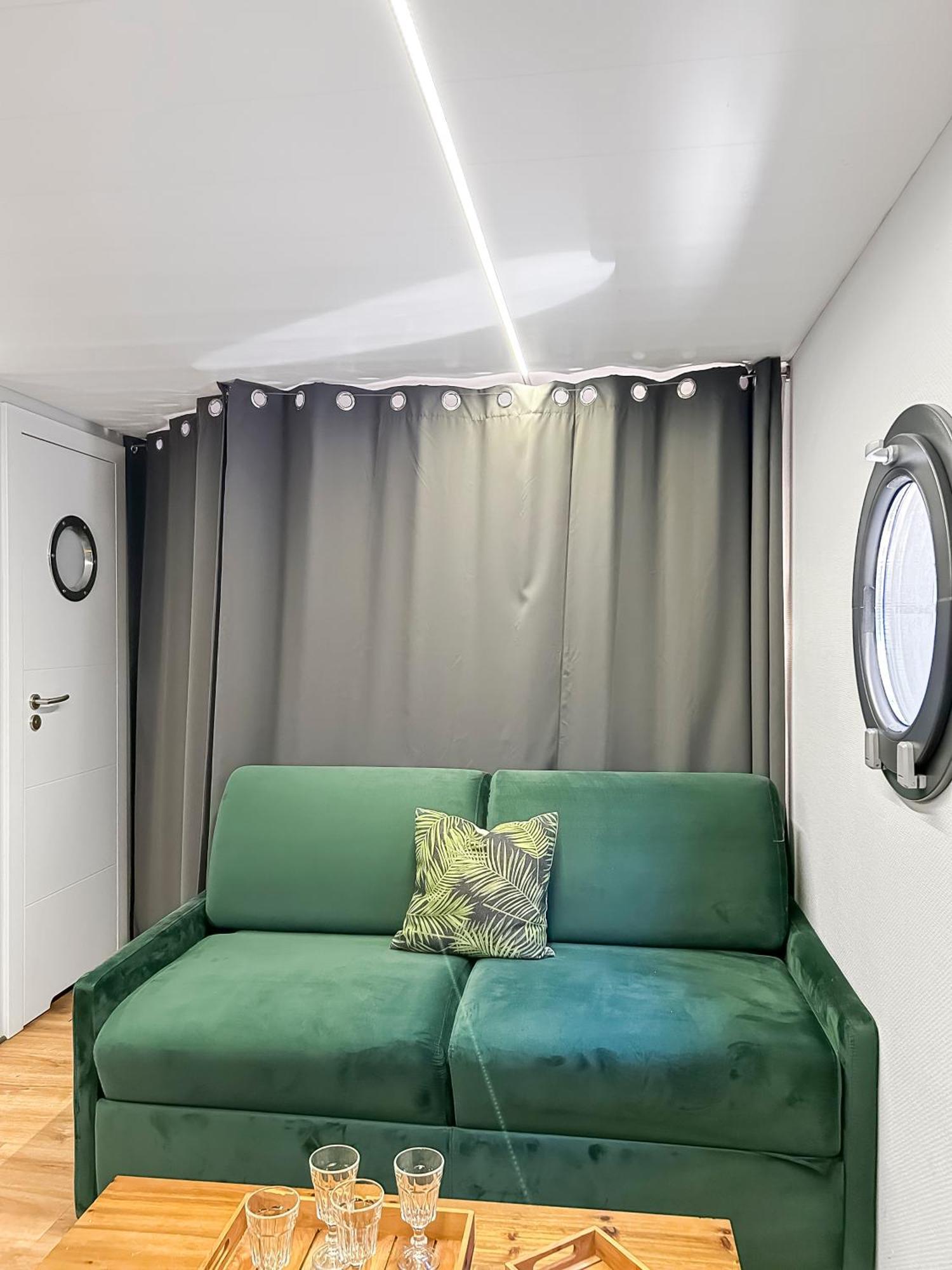 Sejour Unique Sur Un Bateau "Marius" Otel Vauvert Dış mekan fotoğraf