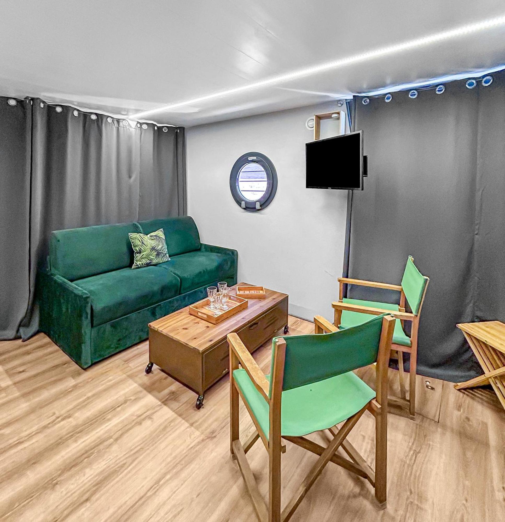 Sejour Unique Sur Un Bateau "Marius" Otel Vauvert Dış mekan fotoğraf